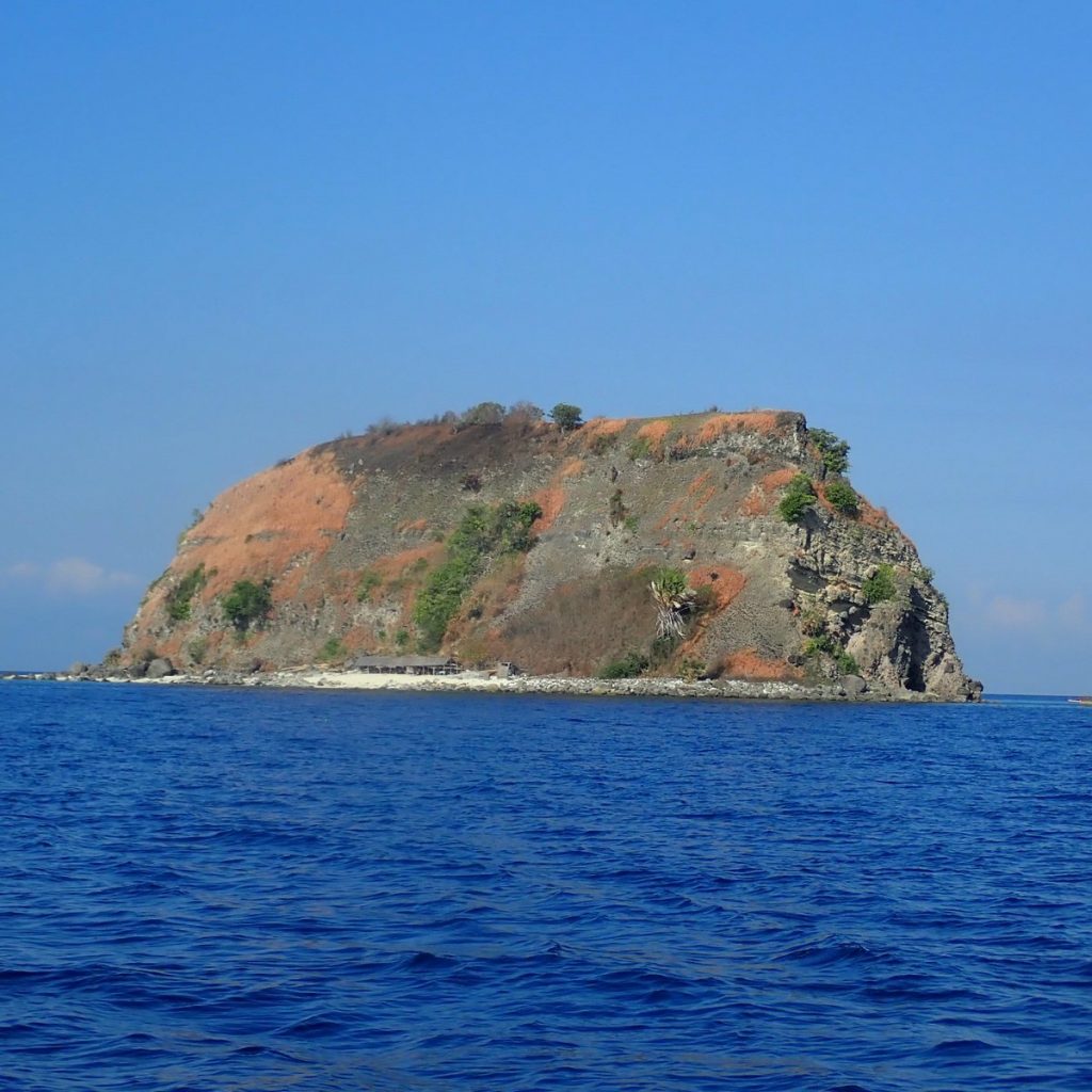 Explore Sombrero Island of Batangas
